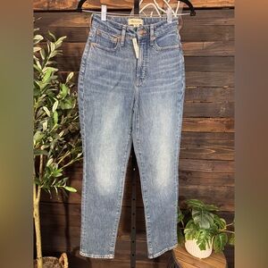 Madewell Light Blue High-Rise Straight Jeans